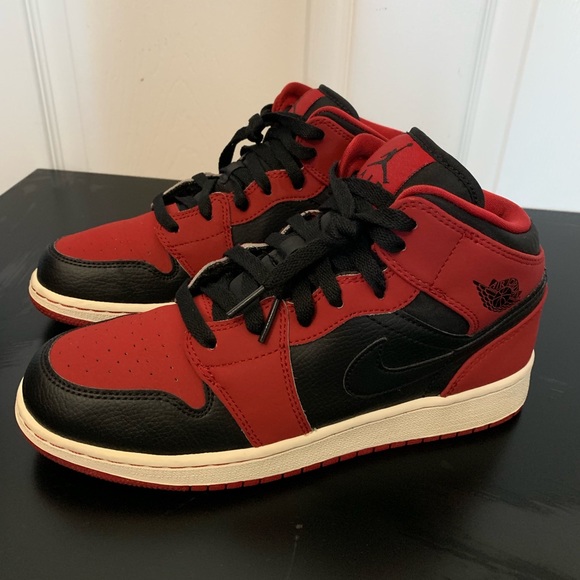 Air Jordan 1’s - Picture 3 of 8